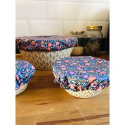 Charlotte recouvre en coton enduit petites fleurs